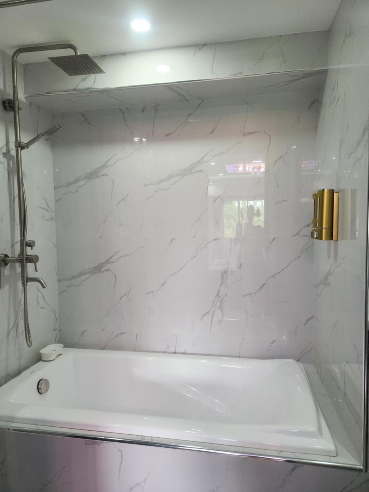 Condo Azur Suites B316 Near Airport, Netflix, Stylish, Cozy With Swimming Pool Мактан Екстер'єр фото